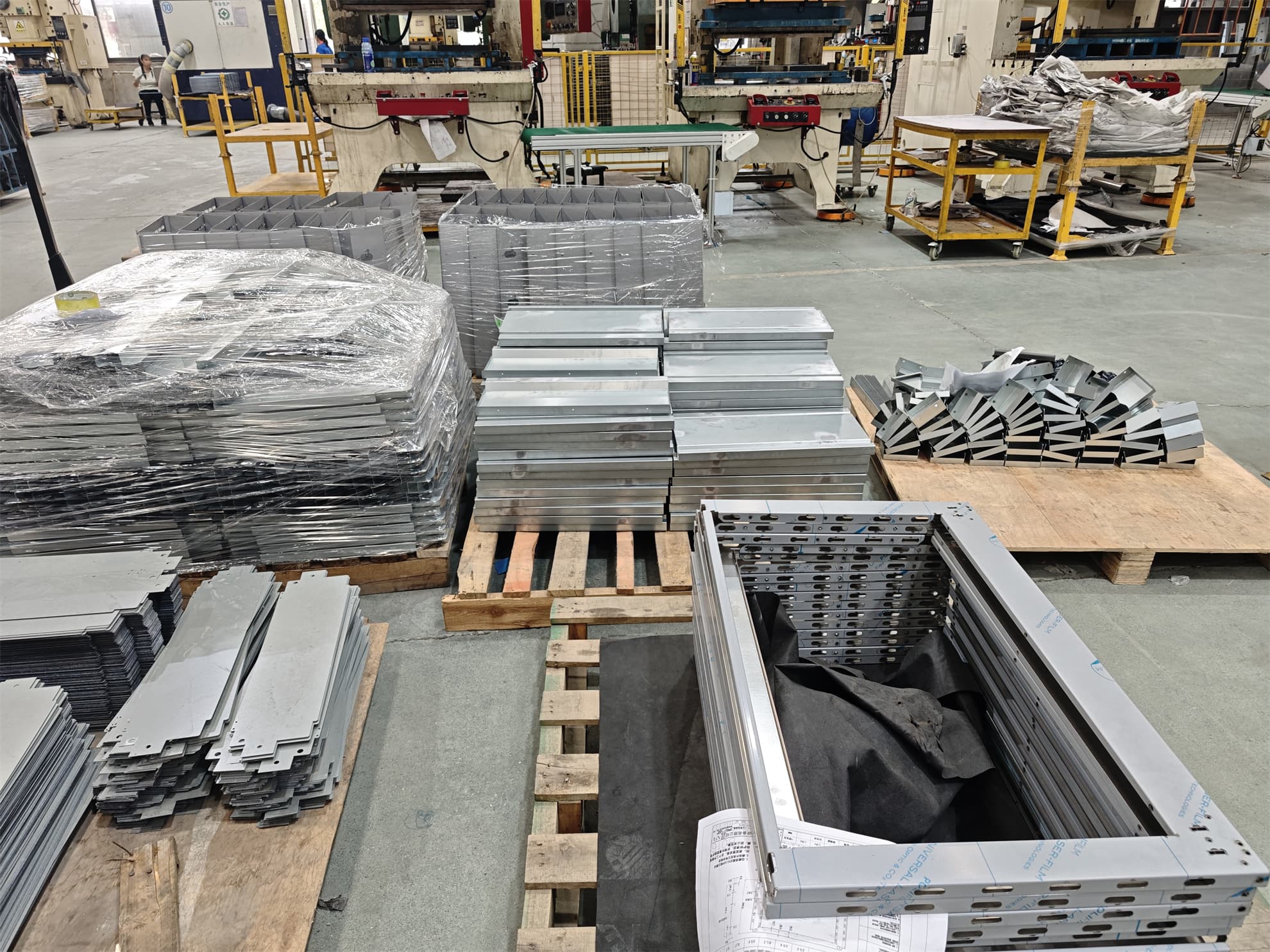 HVAC sheet metal components
